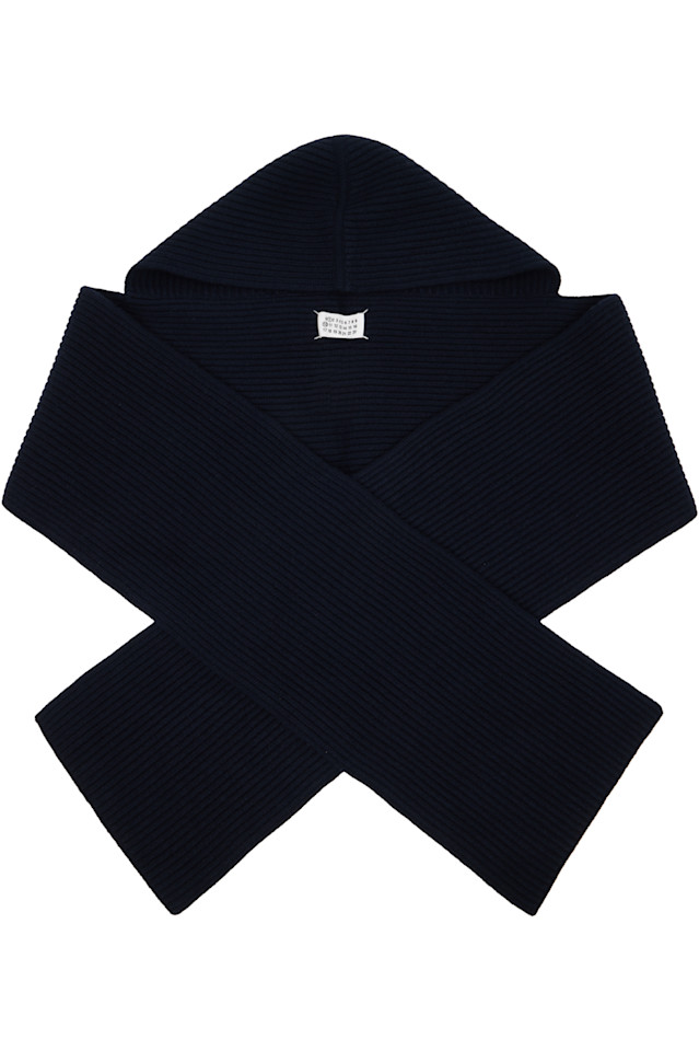 Maison Margiela Темно-Синий шерстяной шарф с капюшоном
Maison Margiela Темно-Синий шерстяной шарф с капюшоном