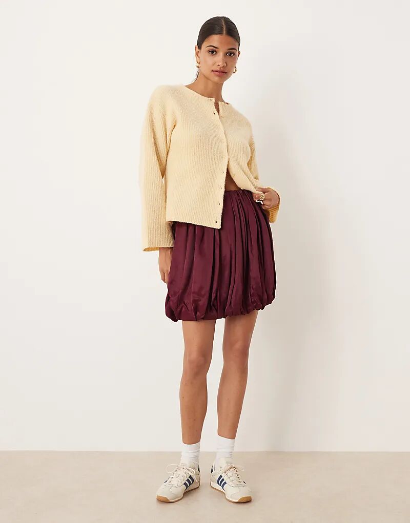 Мини-юбка из атласа с подолом-фонариком ASOS DESIGN сливового цвета
Мини-юбка из атласа с подолом-фонариком ASOS DESIGN сливового цвета