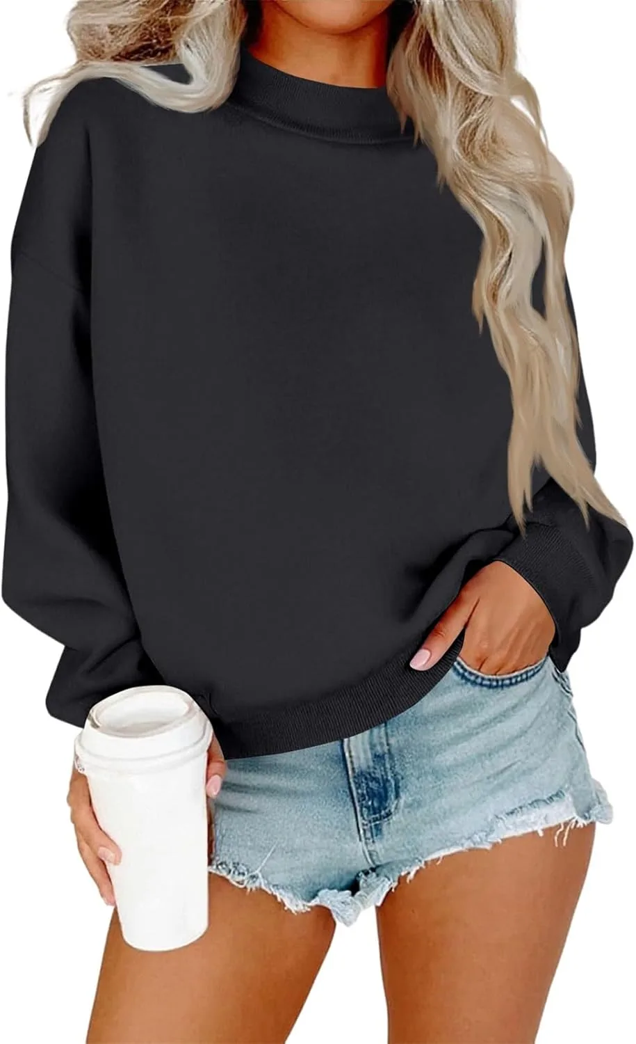 Женский оверсайз свитшот с воротником-водолазкой Shusuen
Женский оверсайз свитшот с воротником-водолазкой Shusuen