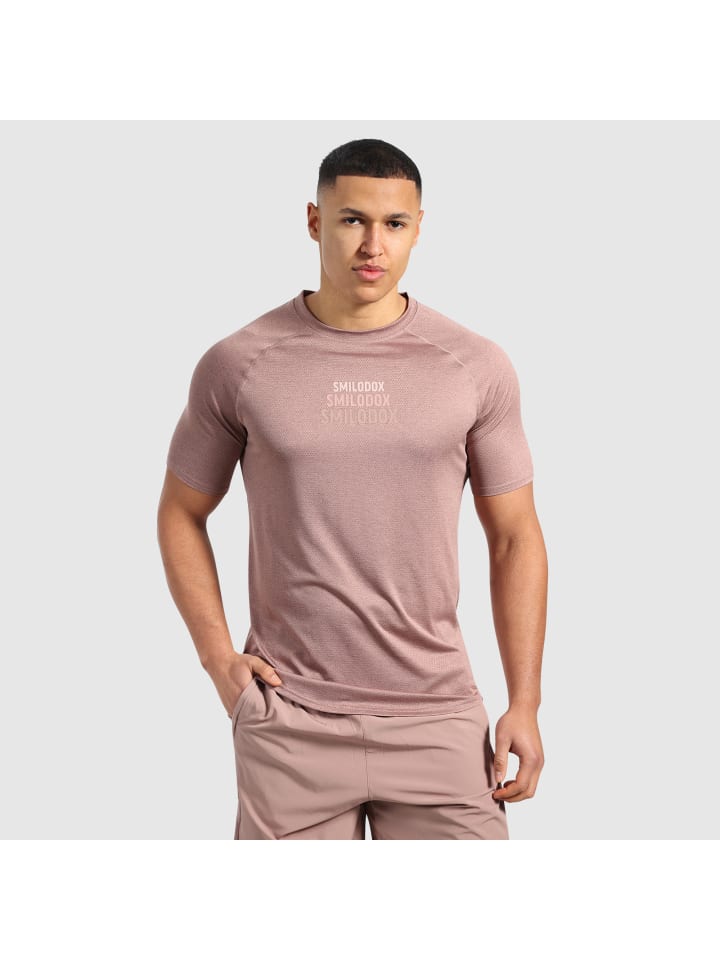 Функциональная рубашка SMILODOX, серо-коричневый
Функциональная рубашка SMILODOX, серо-коричневый