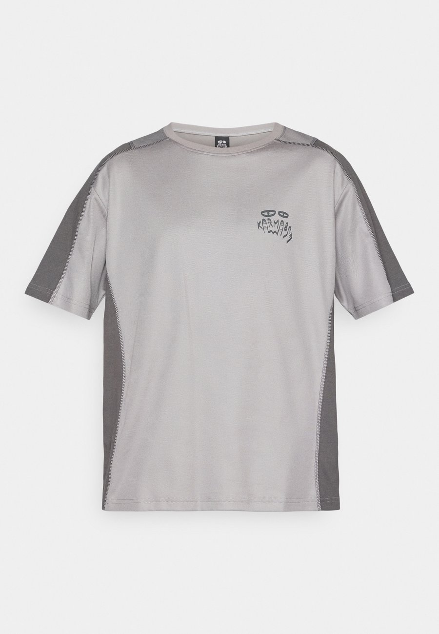 Футболка Karma8a CUTOUT TRAINING TEE, Grey, Серый, Футболка Karma8a CUTOUT TRAINING TEE, Grey
Футболка Karma8a CUTOUT TRAINING TEE, Grey, Серый, Футболка Karma8a CUTOUT TRAINING TEE, Grey