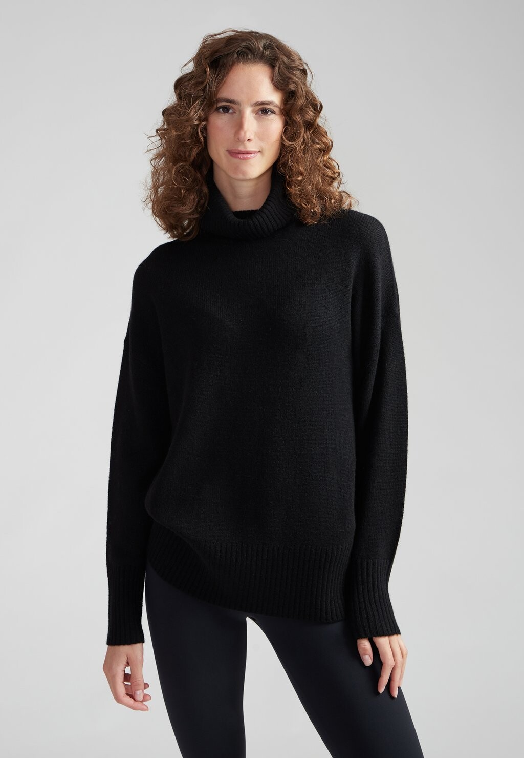 Джемпер TURTLE NECK Style Republic, черный
Джемпер TURTLE NECK Style Republic, черный