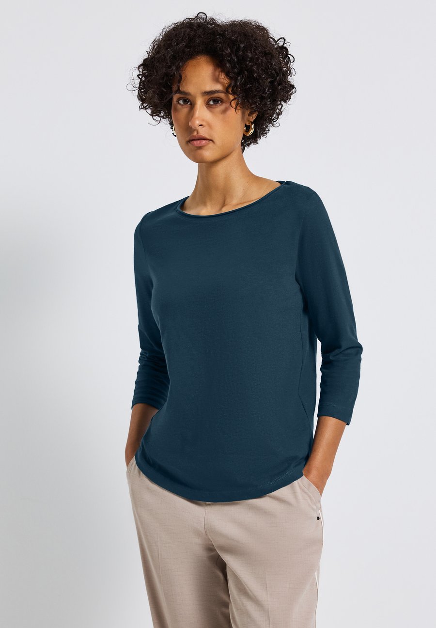 Топ Street One MIT 3/4 ARM, Türkis/Blue
Топ Street One MIT 3/4 ARM, Türkis/Blue