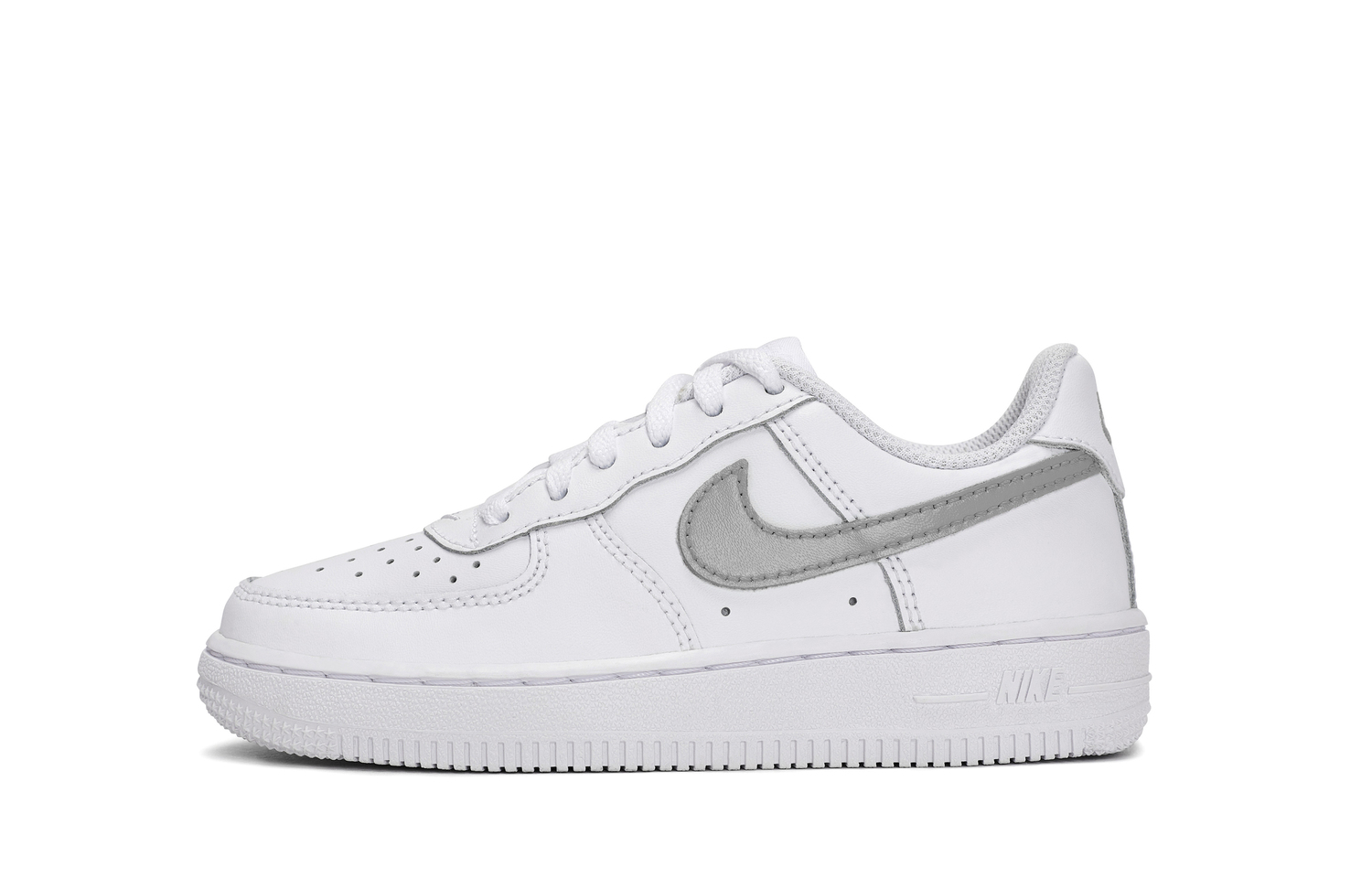 Nike Кроссовки для скейтбординга Air Force 1 LE Anti Slip Wear Resistant Low Top детские бело-серые для детей 3-7 лет
Nike Кроссовки для скейтбординга Air Force 1 LE Anti Slip Wear Resistant Low Top детские бело-серые для детей 3-7 лет