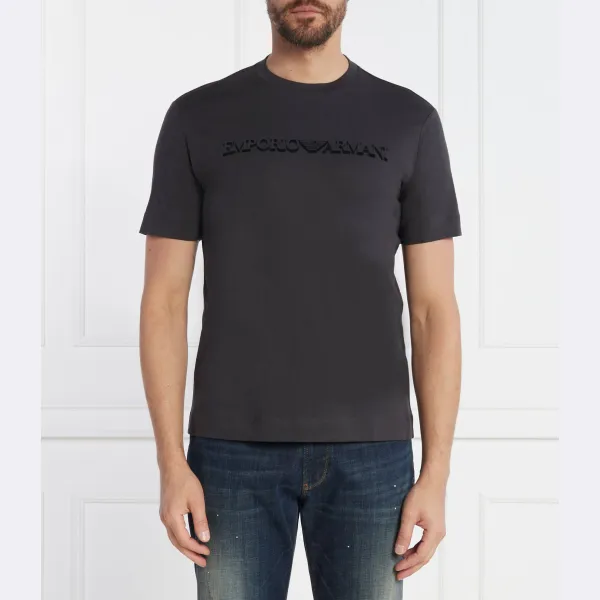 Футболка стандартного кроя Emporio Armani, черный
Футболка стандартного кроя Emporio Armani, черный