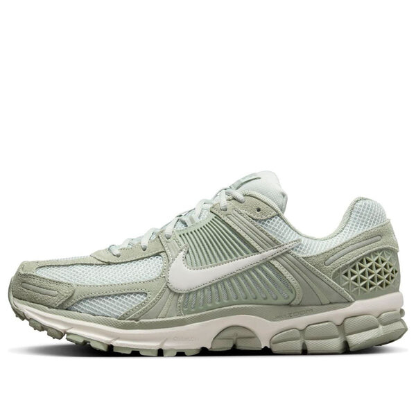 Кроссовки air zoom vomero 5 Nike, зеленый
Кроссовки air zoom vomero 5 Nike, зеленый