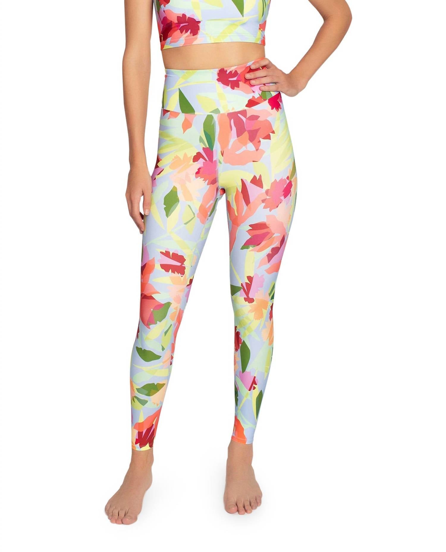 Леггинсы с высокой посадкой в цвете Oasis Light Blue Nicole Miller
Леггинсы с высокой посадкой в цвете Oasis Light Blue Nicole Miller