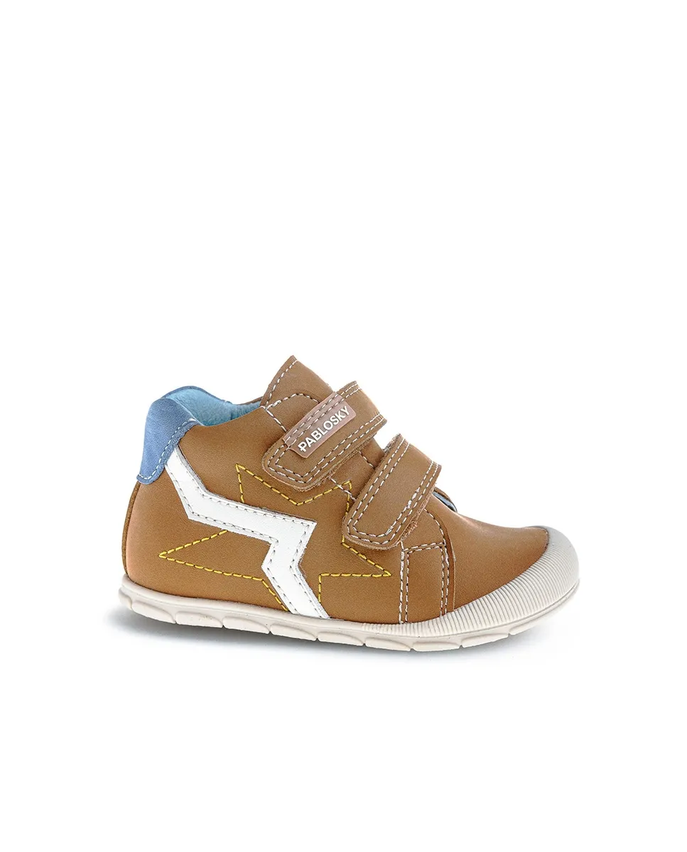Детские ботиночки на липучках Pablosky, коричневый
Детские ботиночки на липучках Pablosky, коричневый