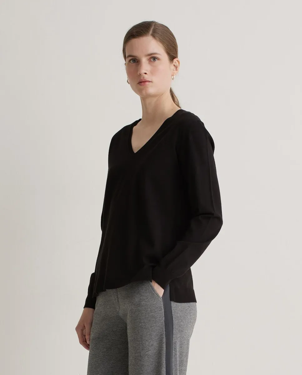 Женский джемпер с V-образным вырезом и длинными рукавами Yerse, черный
Женский джемпер с V-образным вырезом и длинными рукавами Yerse, черный