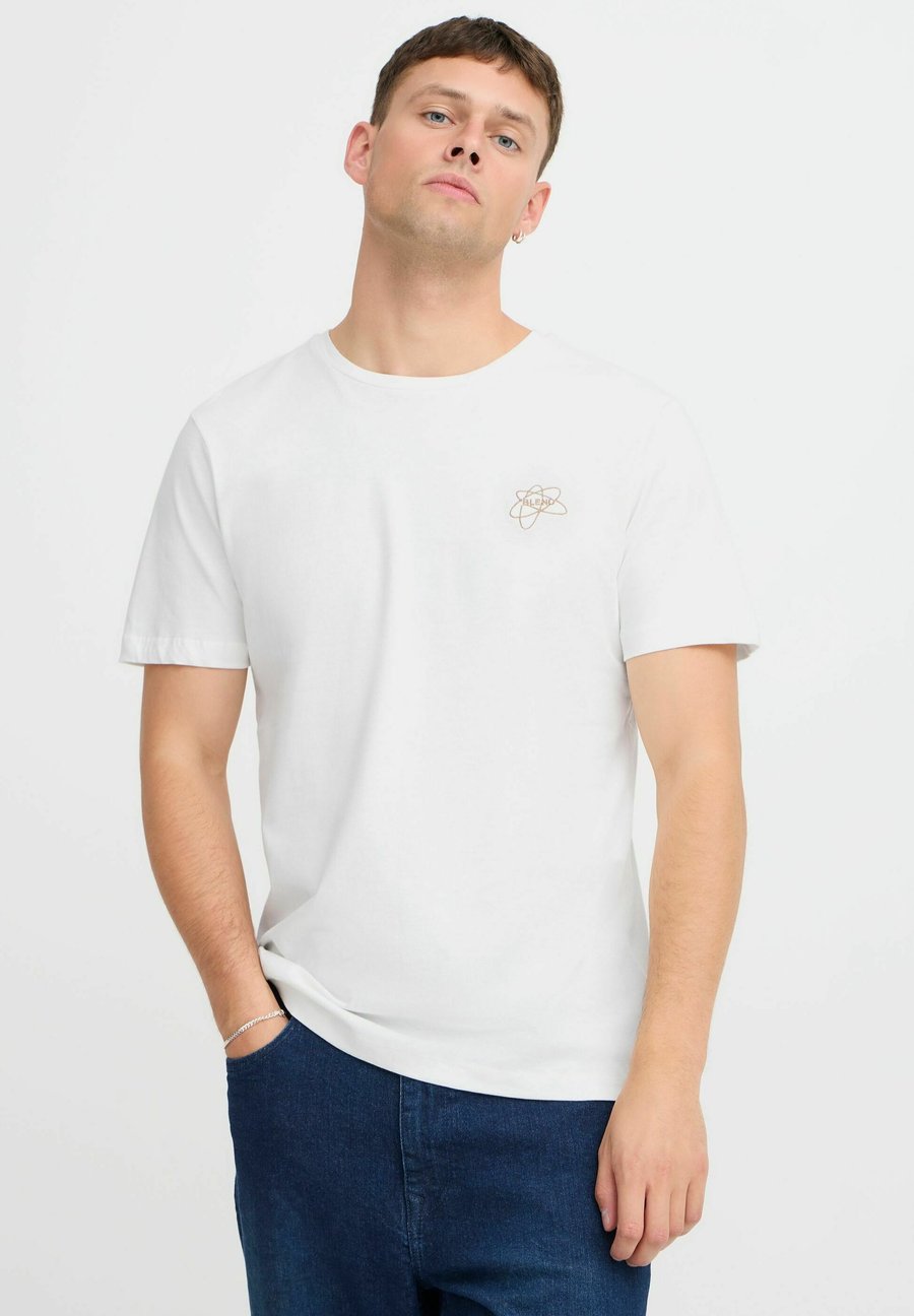 Футболка Blend BHTEE 3 PACK, Vanillaforestnightcaramel/Evergreen, Зеленый, Футболка Blend BHTEE 3 PACK, Vanillaforestnightcaramel/Evergreen
Футболка Blend BHTEE 3 PACK, Vanillaforestnightcaramel/Evergreen, Зеленый, Футболка Blend BHTEE 3 PACK, Vanillaforestnightcaramel/Evergreen