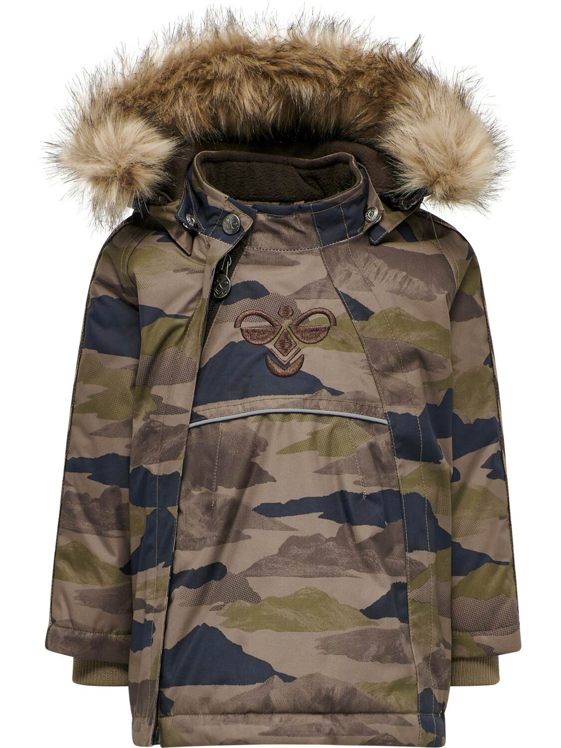 Hummel Куртка для межсезонья в зеленом цвете
Hummel Куртка для межсезонья в зеленом цвете