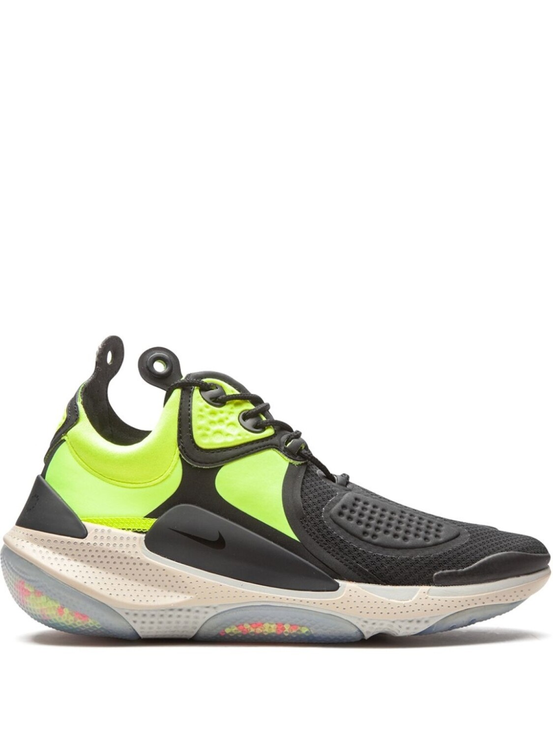 Кроссовки Joyride CC3 Setter Nike, черный
Кроссовки Joyride CC3 Setter Nike, черный