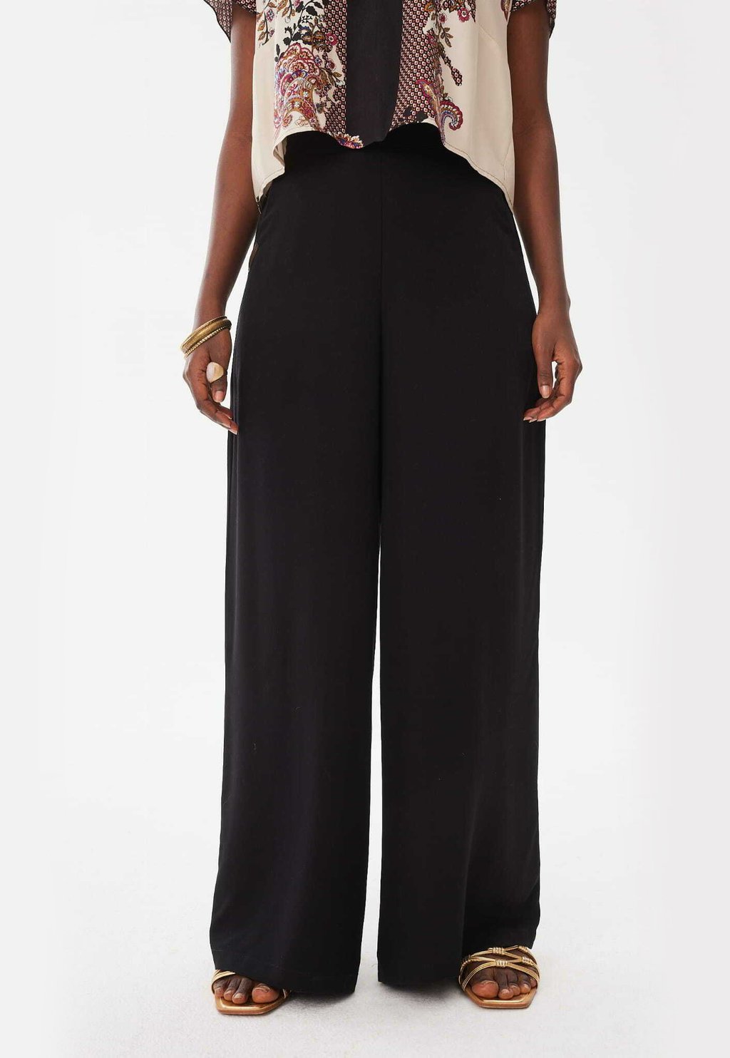 Брюки QUEEN blue shadow, черный
Брюки QUEEN blue shadow, черный