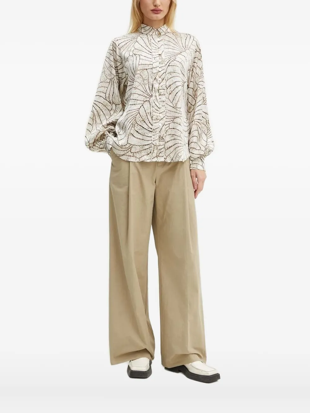 Рубашка с объемными рукавами и принтом Bruuns Bazaar, нейтральный
Рубашка с объемными рукавами и принтом Bruuns Bazaar, нейтральный