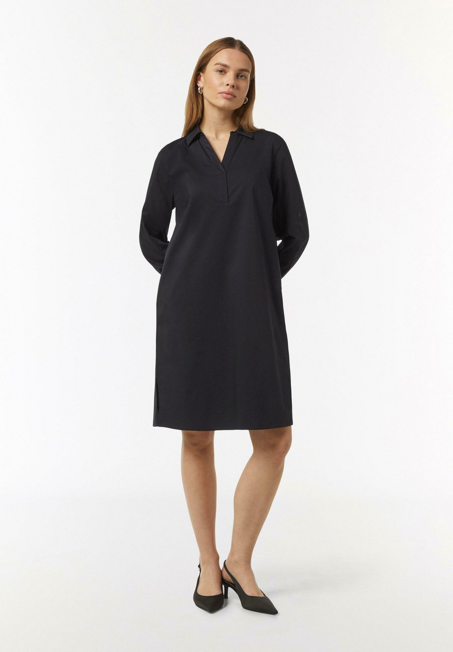 Платье comma ELEGANTES , Navy/Dark Blue
Платье comma ELEGANTES , Navy/Dark Blue