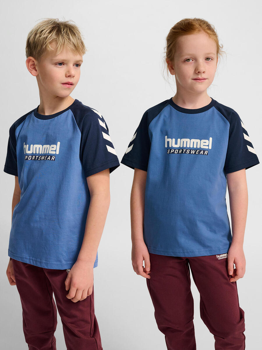 Футболка Hmljr Logo Kids HUMMEL
Футболка Hmljr Logo Kids HUMMEL
