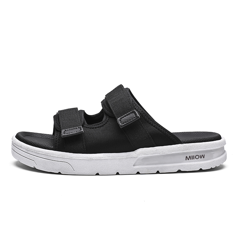 MIIOW Слайдеры унисекс черно-белые, цвет Black White
MIIOW Слайдеры унисекс черно-белые, цвет Black White