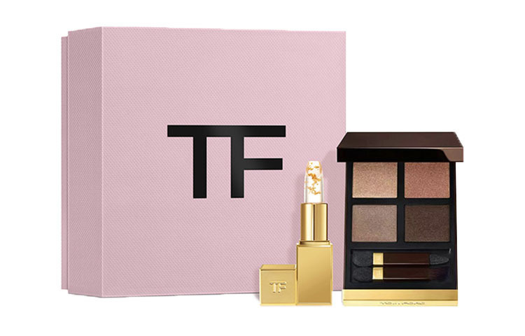 Набор косметики для женщин TOM FORD
Набор косметики для женщин TOM FORD