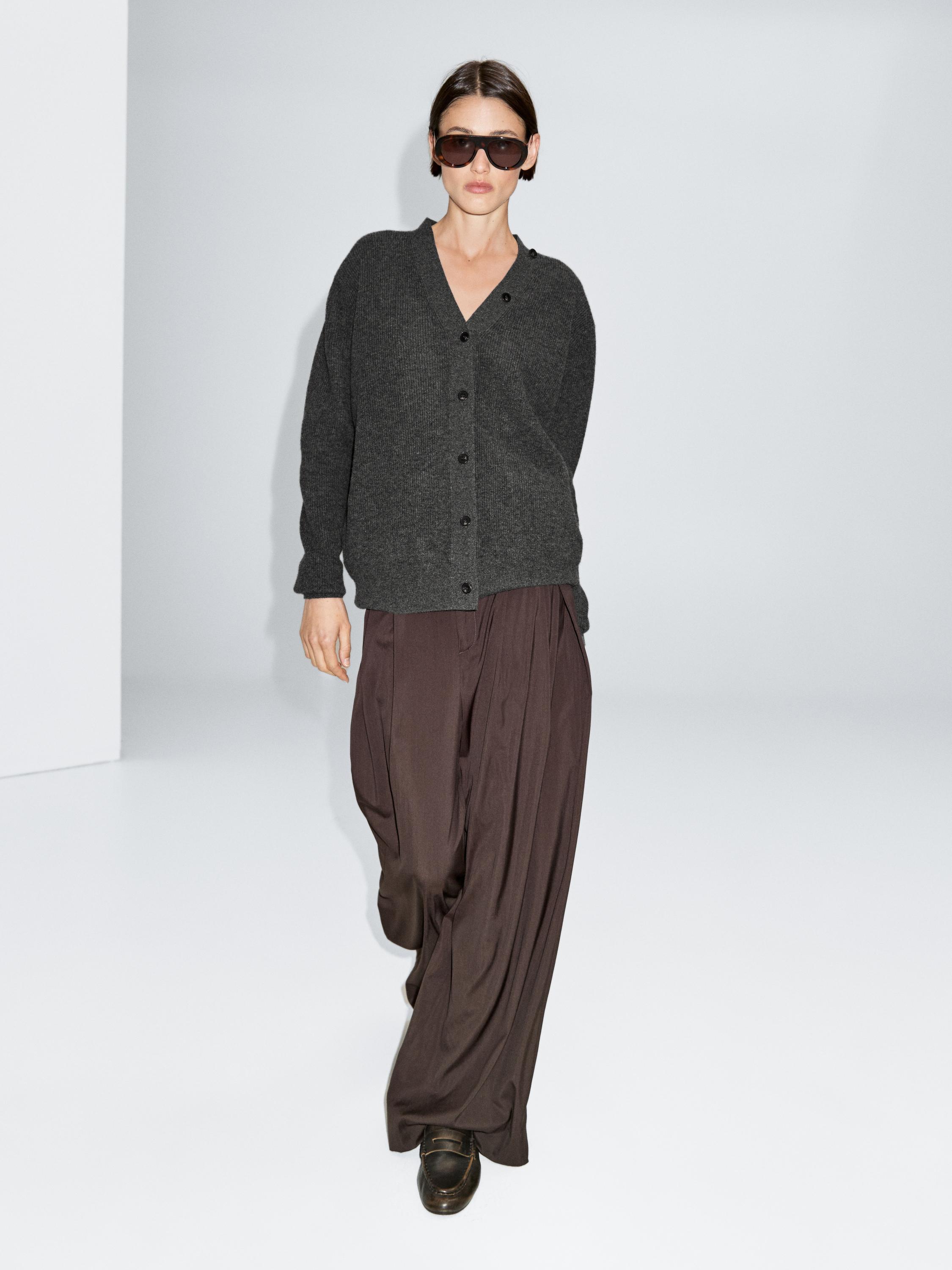 Кардиган из 100% шерсти с шарфом Massimo Dutti, Medium Grey
Кардиган из 100% шерсти с шарфом Massimo Dutti, Medium Grey