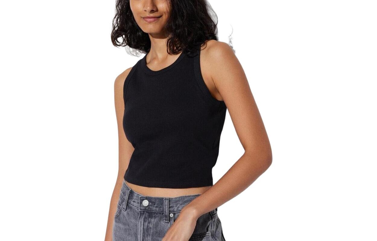 Женская майка Uniqlo
Женская майка Uniqlo