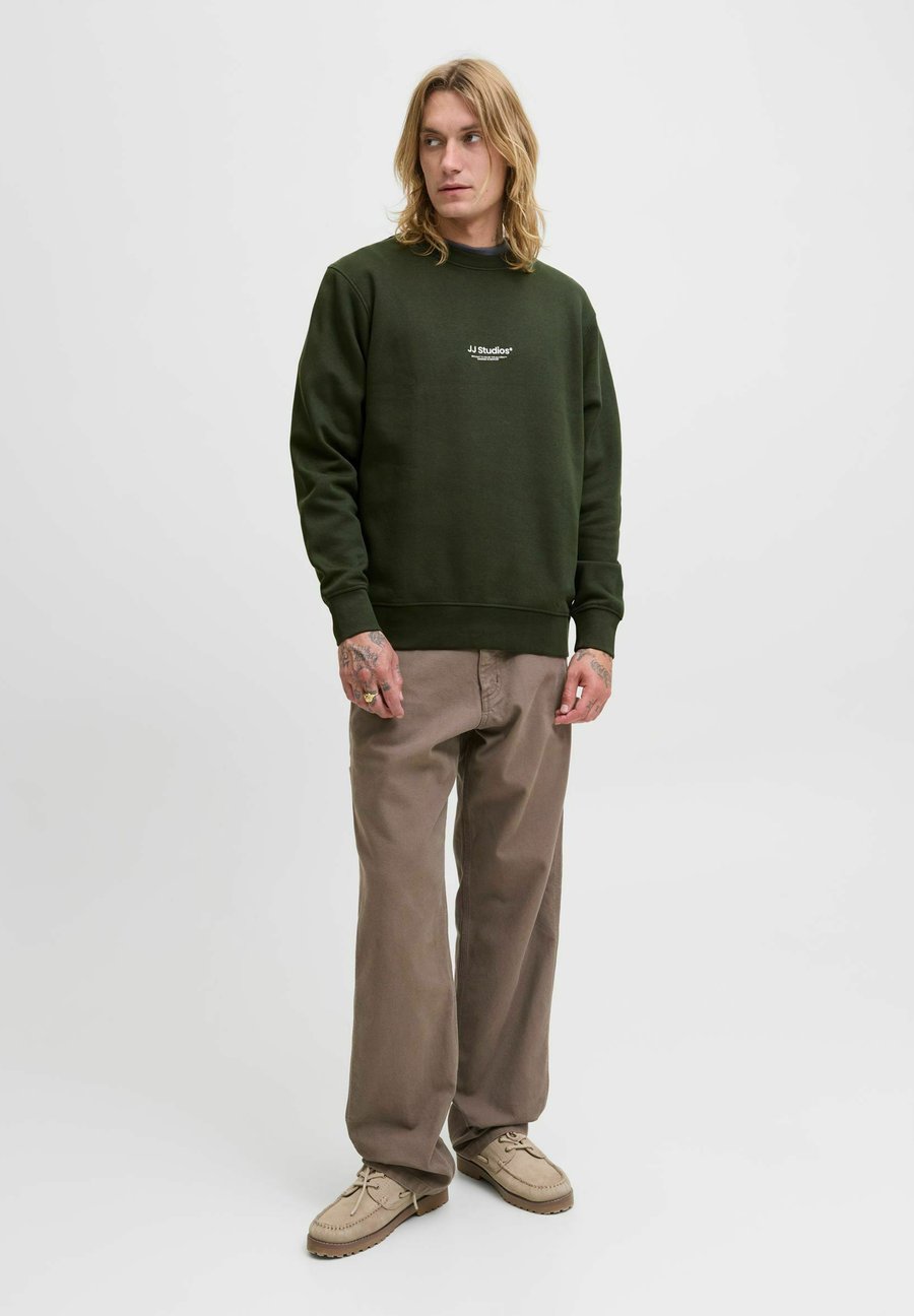 Толстовка Jack & Jones 2ER-PACK, Duffel Bag/Khaki
Толстовка Jack & Jones 2ER-PACK, Duffel Bag/Khaki