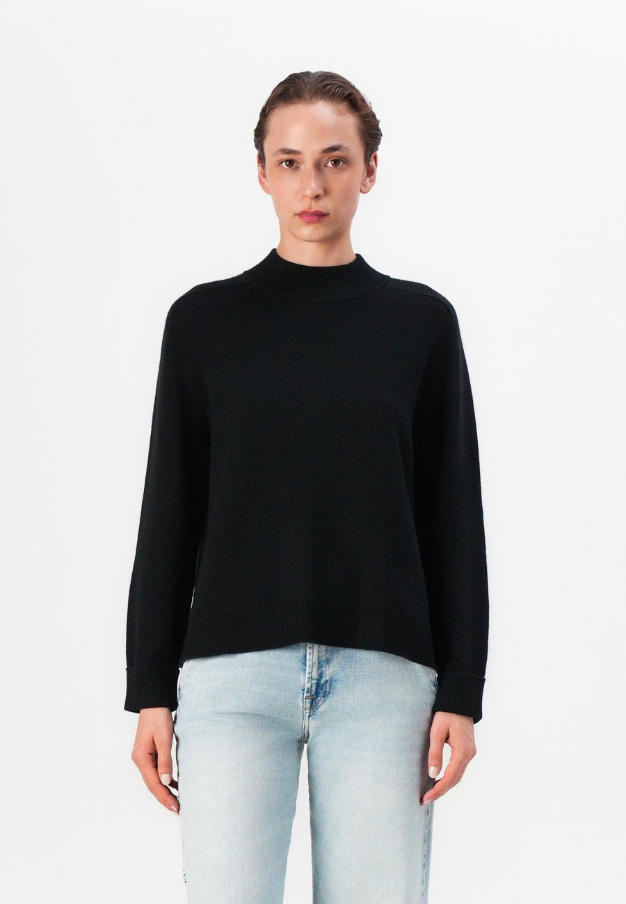 Джемпер Repeat Jumper, Black
Джемпер Repeat Jumper, Black