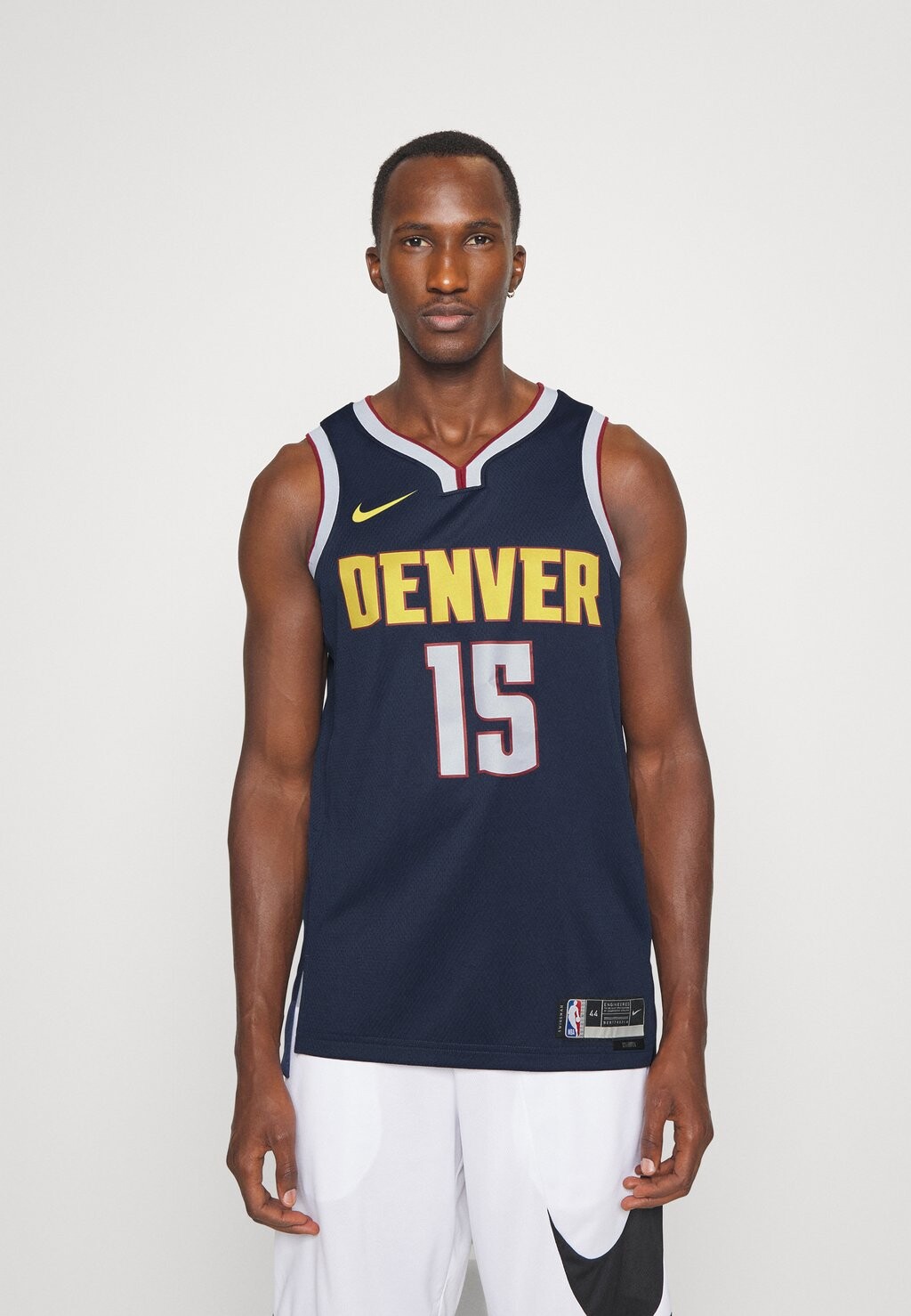 Спортивная футболка Nike NBA DENVER NUGGETS NIKOLA JOKIC ICON SWINGMAN, цвет College Navy
Спортивная футболка Nike NBA DENVER NUGGETS NIKOLA JOKIC ICON SWINGMAN, цвет College Navy