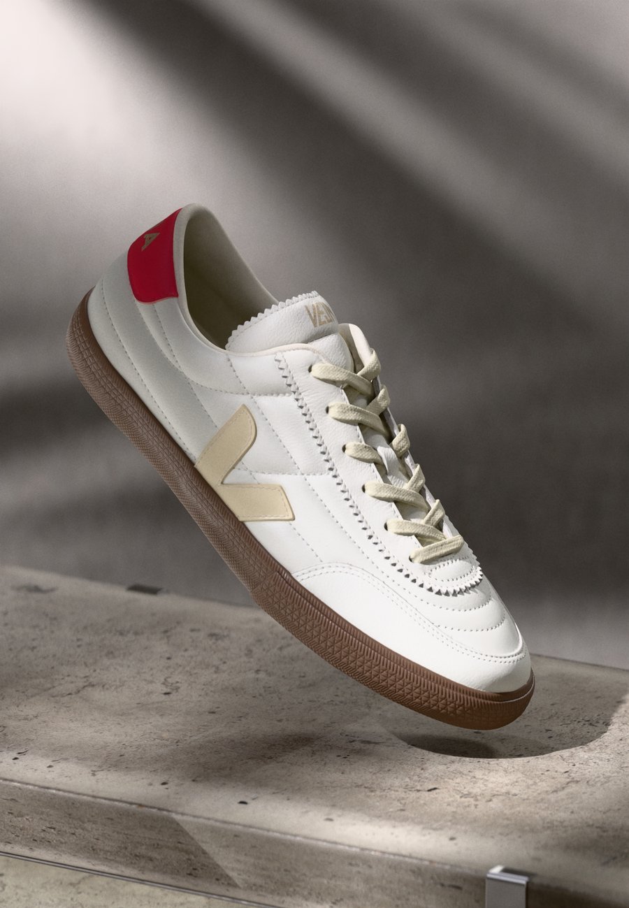 Кроссовки Veja PANENKA, White/Pierre/Pekin/Bark/White
Кроссовки Veja PANENKA, White/Pierre/Pekin/Bark/White