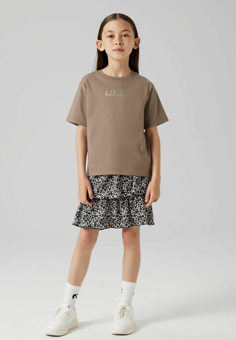 Футболка Name it Print T-shirt, Walnut/Brown
Футболка Name it Print T-shirt, Walnut/Brown