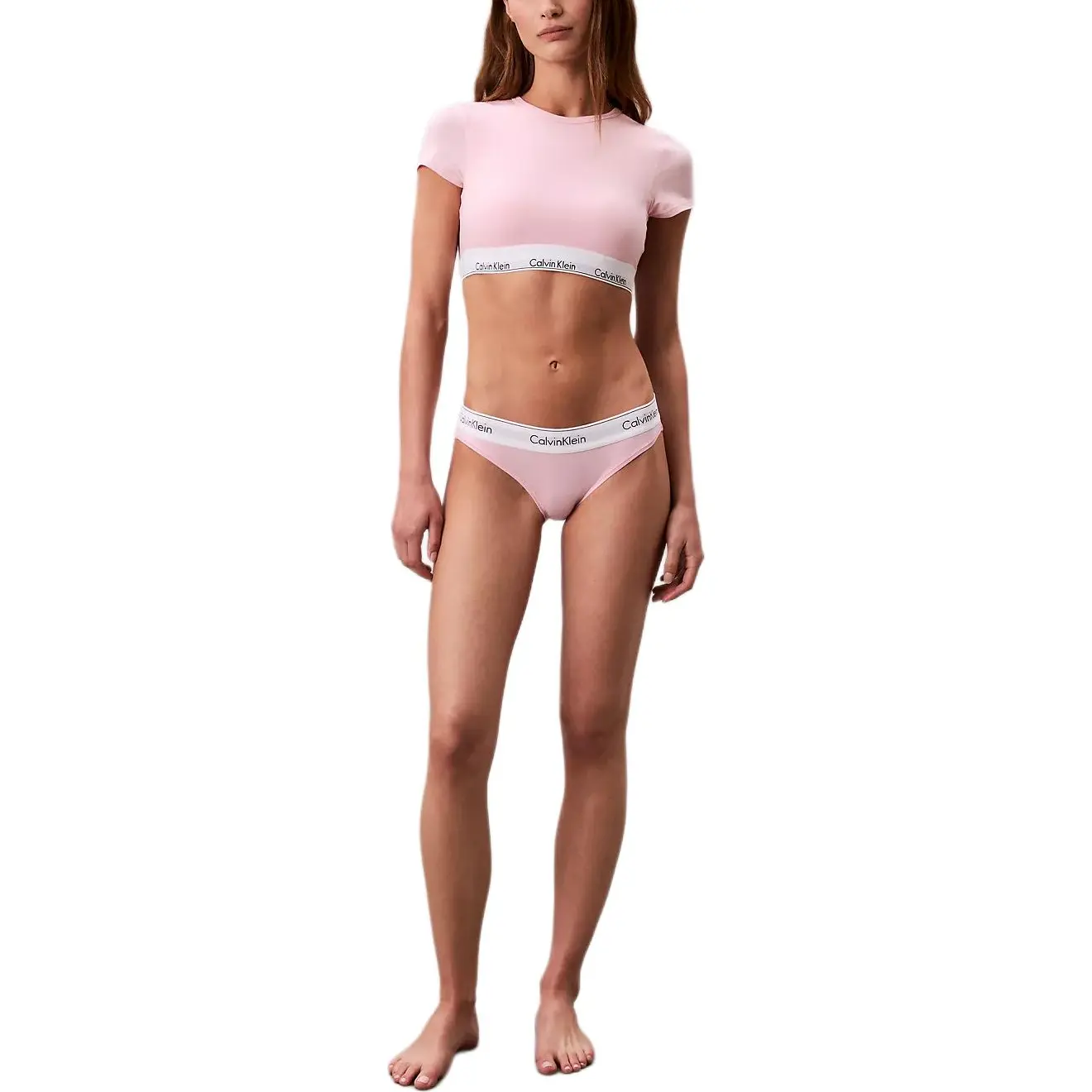 Женский бюстгальтер Calvin Klein, розовый
Женский бюстгальтер Calvin Klein, розовый