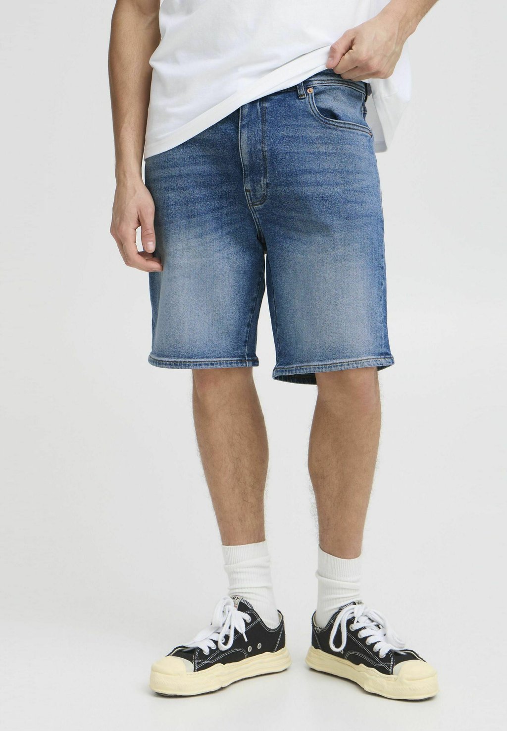 Джинсовые шорты Solid, деним
Джинсовые шорты Solid, деним