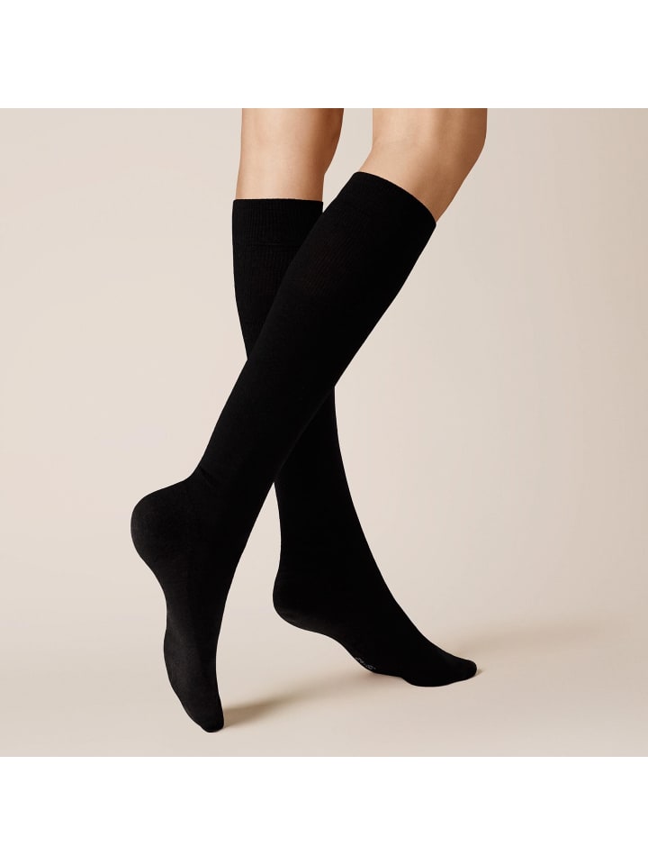 Kunert Высокие теплые носки до колена с теплоизоляцией, черного цвета
Kunert Высокие теплые носки до колена с теплоизоляцией, черного цвета