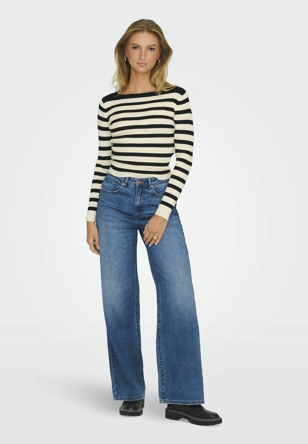 Джемпер JDYNANNA JDY, бежевый
Джемпер JDYNANNA JDY, бежевый