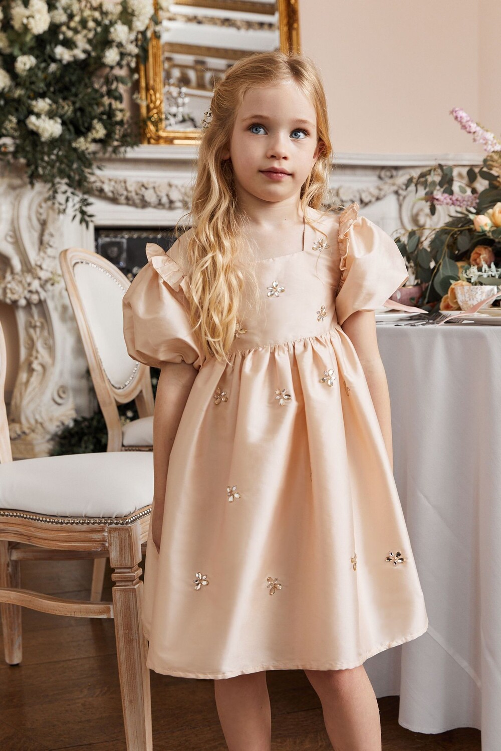 Праздничное платье из тафты с бисером Next, бежевый
Праздничное платье из тафты с бисером Next, бежевый