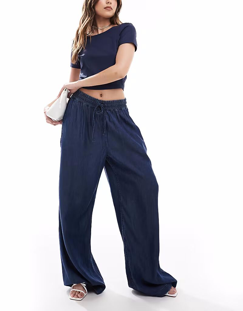 Джинсы French Connection Collorado из денима в винтажном синем цвете
Джинсы French Connection Collorado из денима в винтажном синем цвете