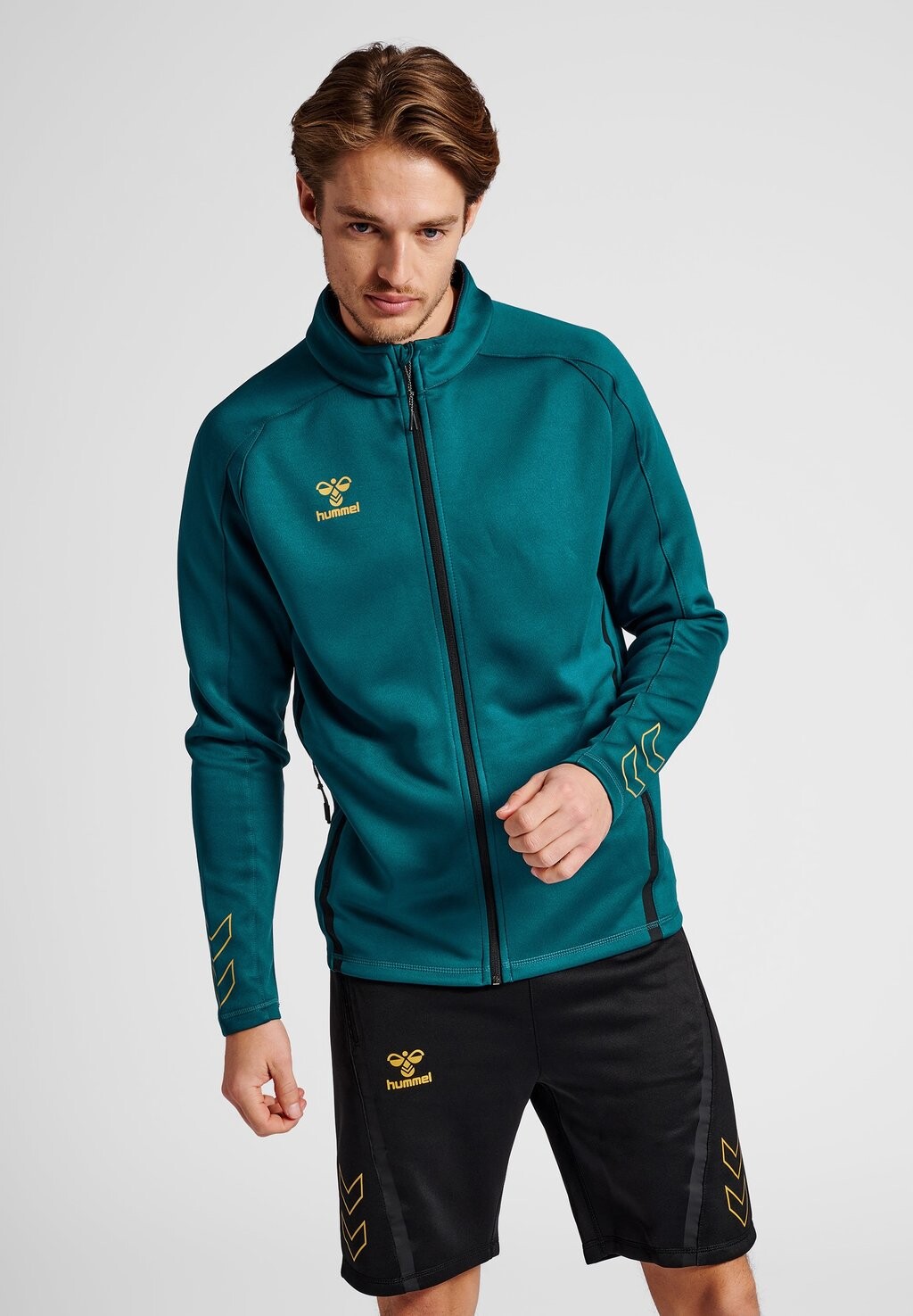 Толстовка CIMA Hummel, цвет blue coral
Толстовка CIMA Hummel, цвет blue coral