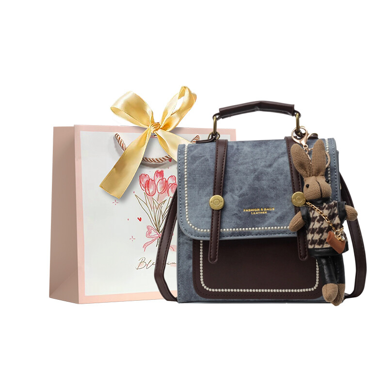 Женский рюкзак Champion Cub, Джинсовый синий + кулон
Женский рюкзак Champion Cub, Джинсовый синий + кулон