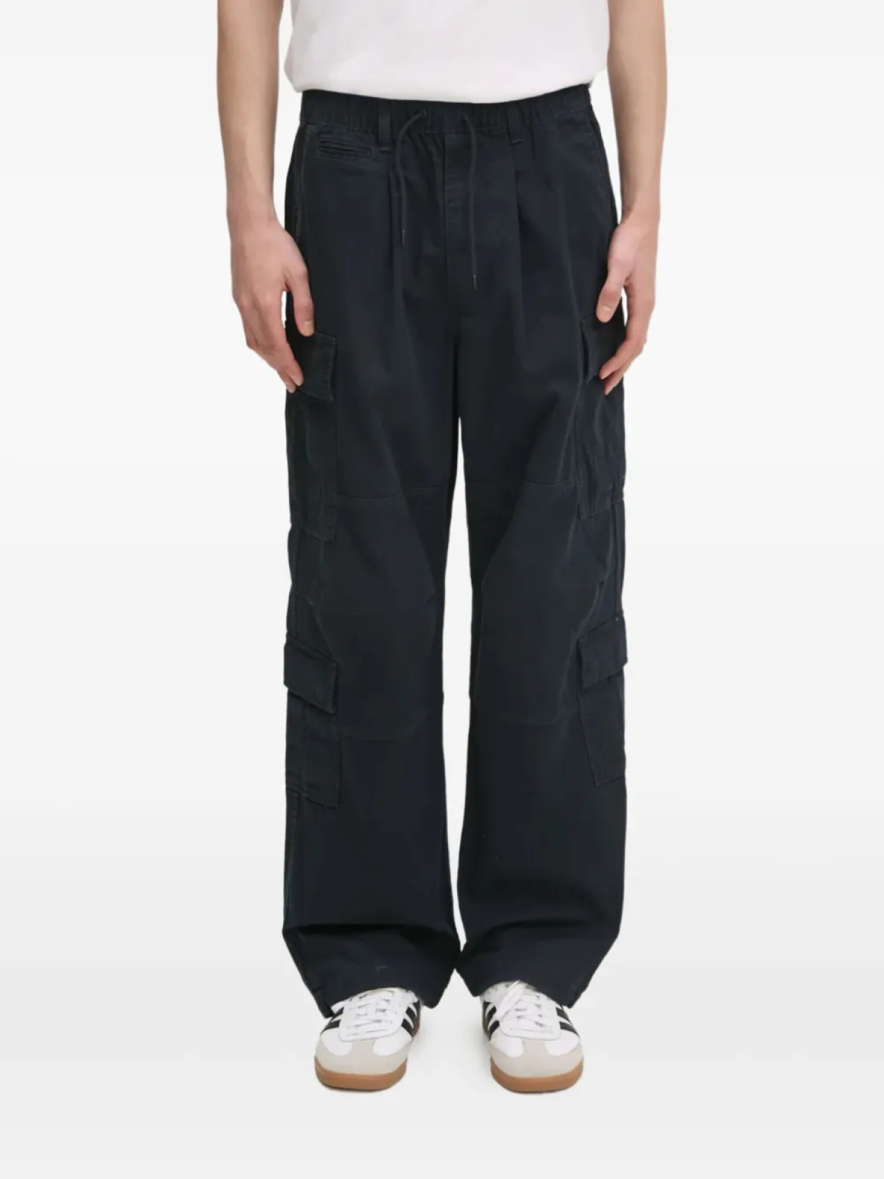 Многокарманные брюки-карго This Is Never That, черный
Многокарманные брюки-карго This Is Never That, черный