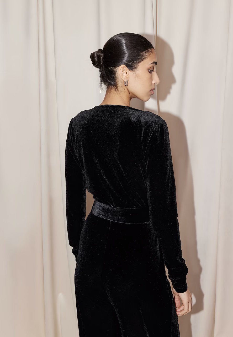 Комбинезон THERESE OVERALL LeGer by Lena Gercke, черный
Комбинезон THERESE OVERALL LeGer by Lena Gercke, черный