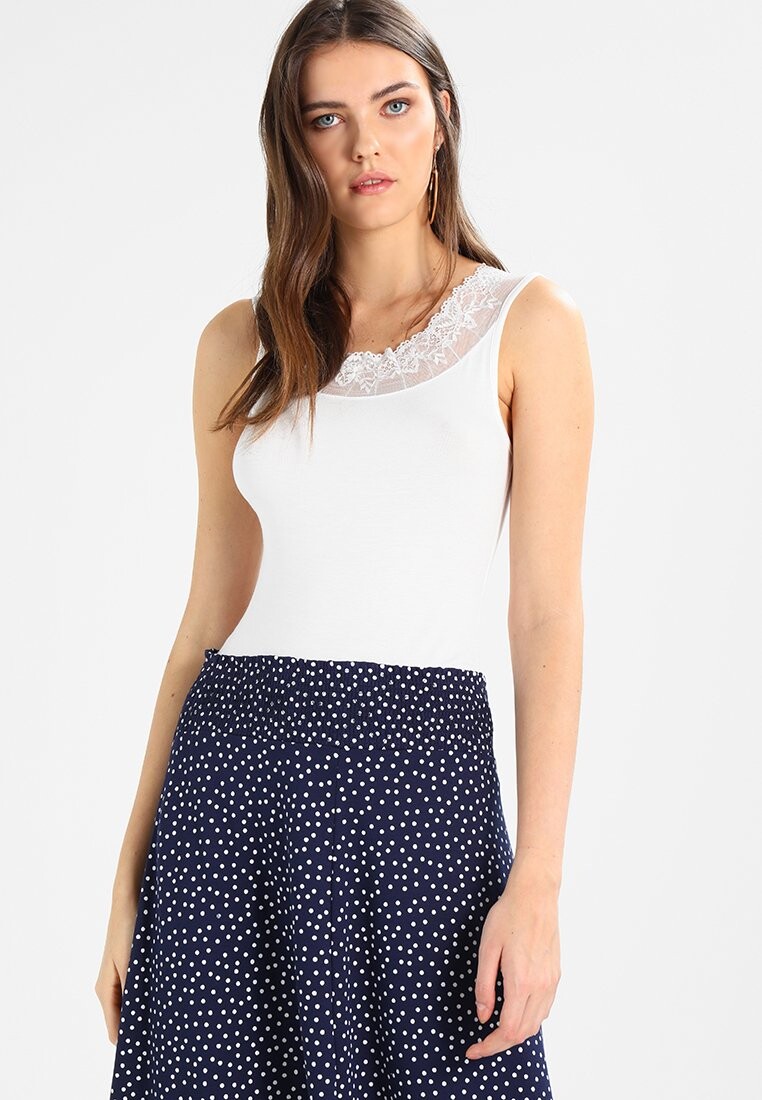 Топ FLORENCE Cream, белый
Топ FLORENCE Cream, белый