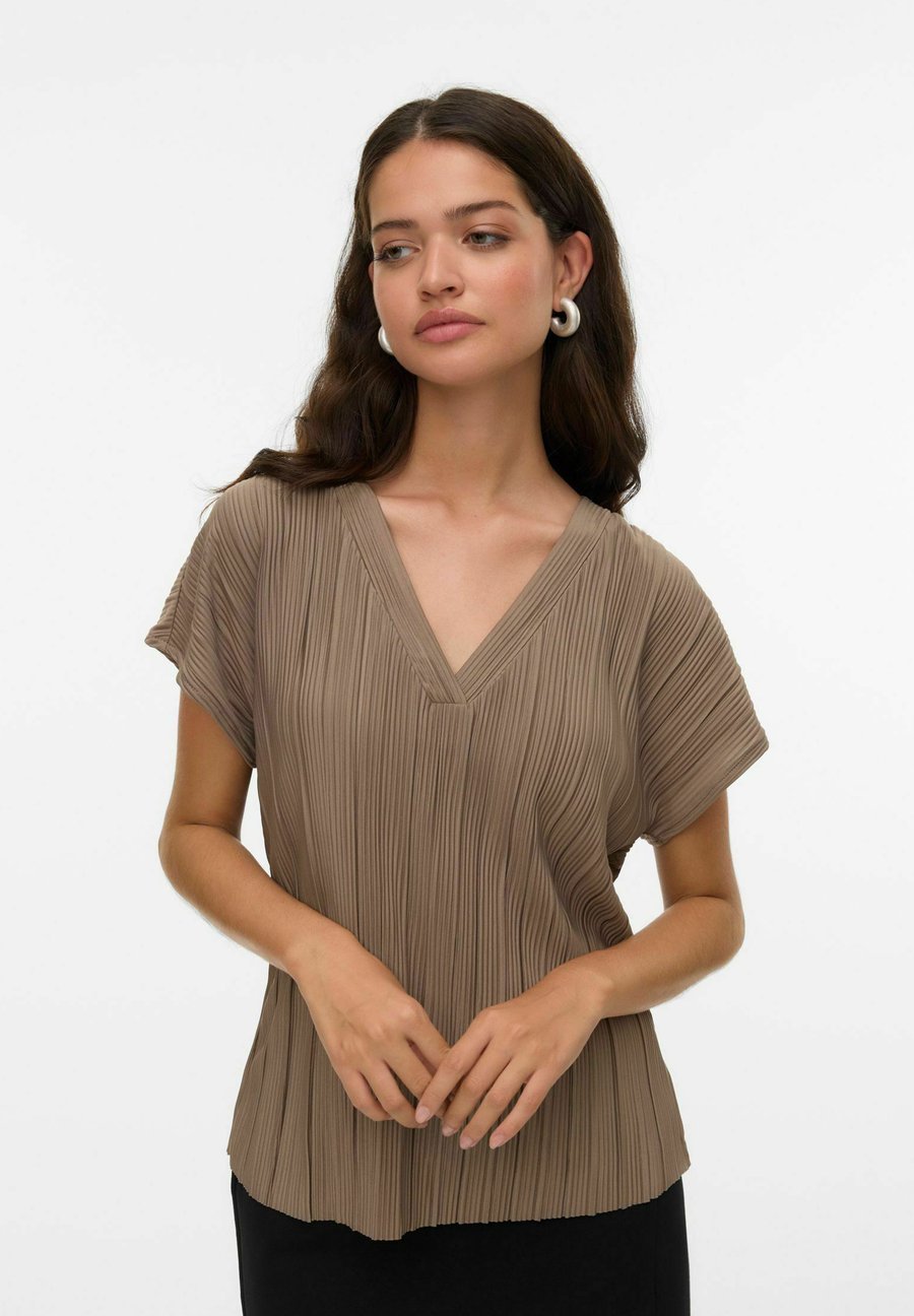 Блуза Vero Moda VMPAIGE, Walnut/Brown
Блуза Vero Moda VMPAIGE, Walnut/Brown