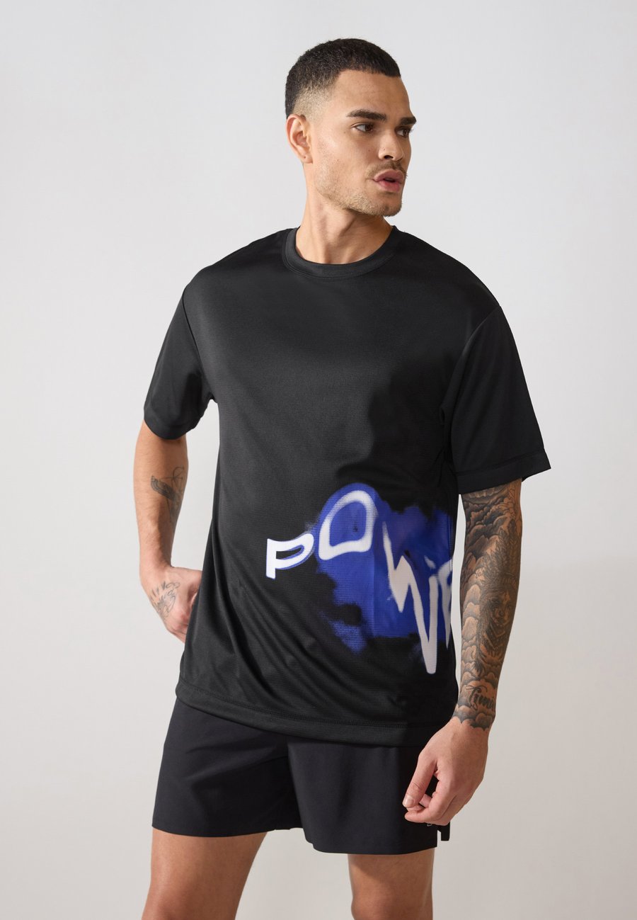 Футболка Pier One Sport Print T-shirt, Black, Черный, Футболка Pier One Sport Print T-shirt, Black
Футболка Pier One Sport Print T-shirt, Black, Черный, Футболка Pier One Sport Print T-shirt, Black