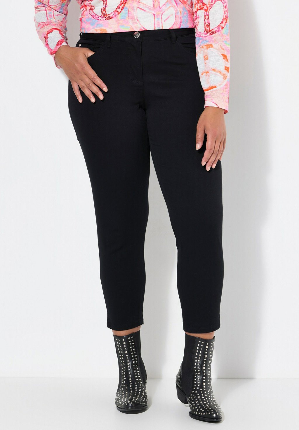 Джинсы облегающие Angel of Style, черный
Джинсы облегающие Angel of Style, черный