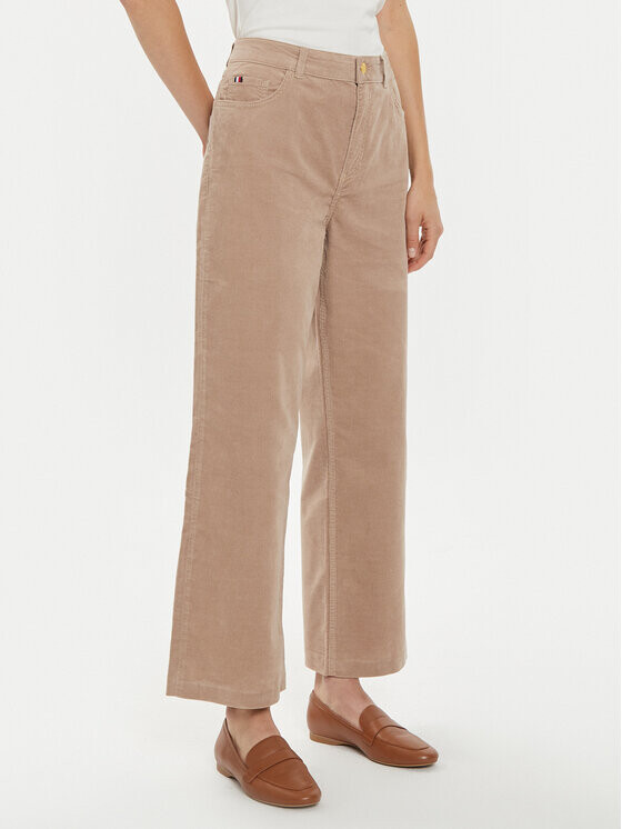 Тканевые брюки свободного кроя Tommy Hilfiger, бежевый
Тканевые брюки свободного кроя Tommy Hilfiger, бежевый