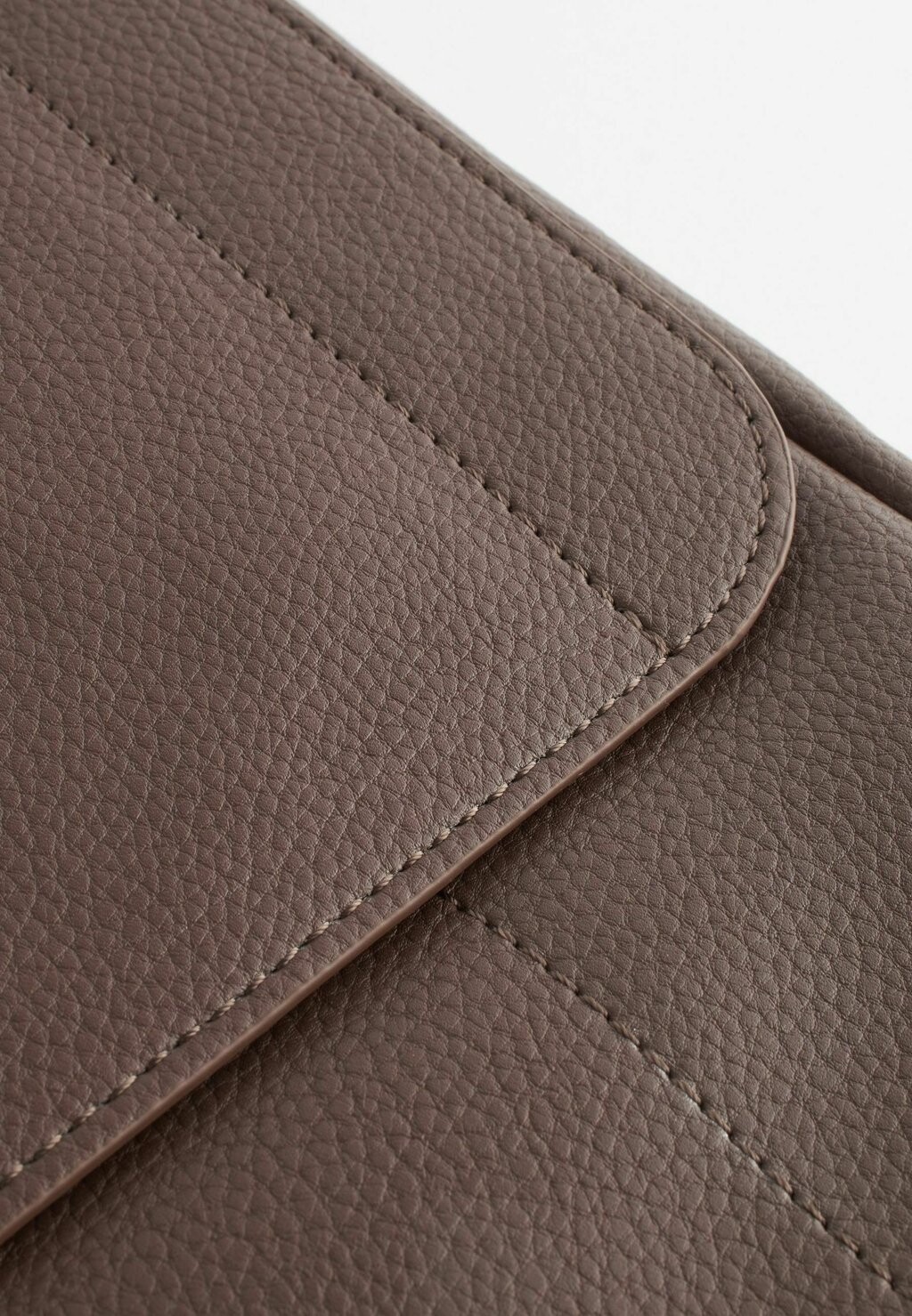 Сумка через плечо Bag Next, коричневая
Сумка через плечо Bag Next, коричневая