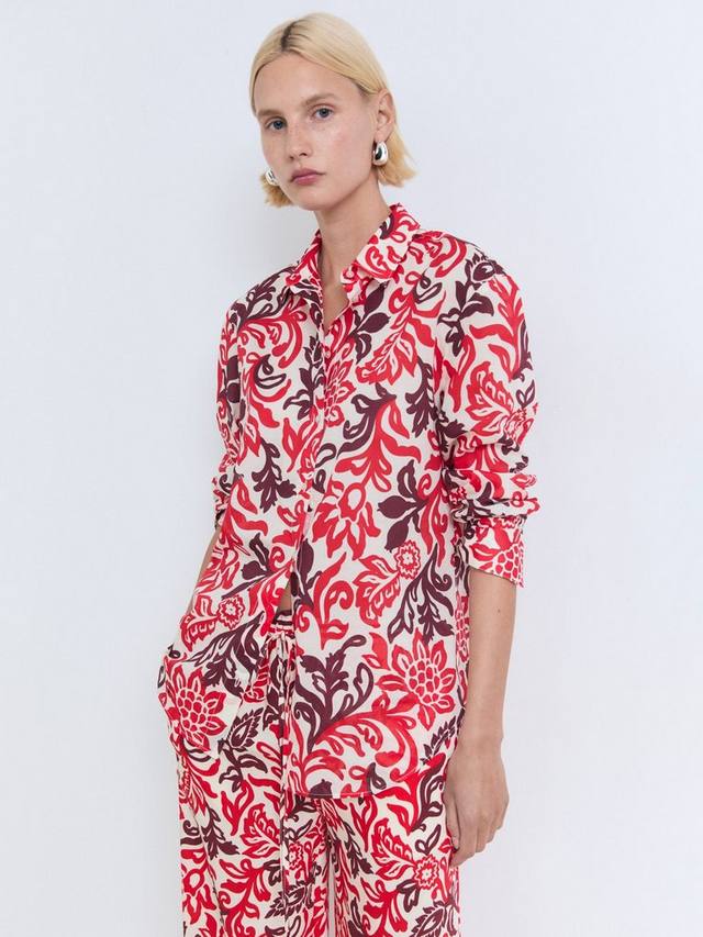 Брюки Julia с широкими штанинами Mango
Брюки Julia с широкими штанинами Mango