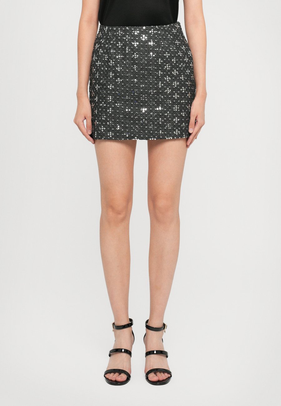 Юбка Ida Sjöstedt CAMILLA SKIRT, Washed Black/Black
Юбка Ida Sjöstedt CAMILLA SKIRT, Washed Black/Black