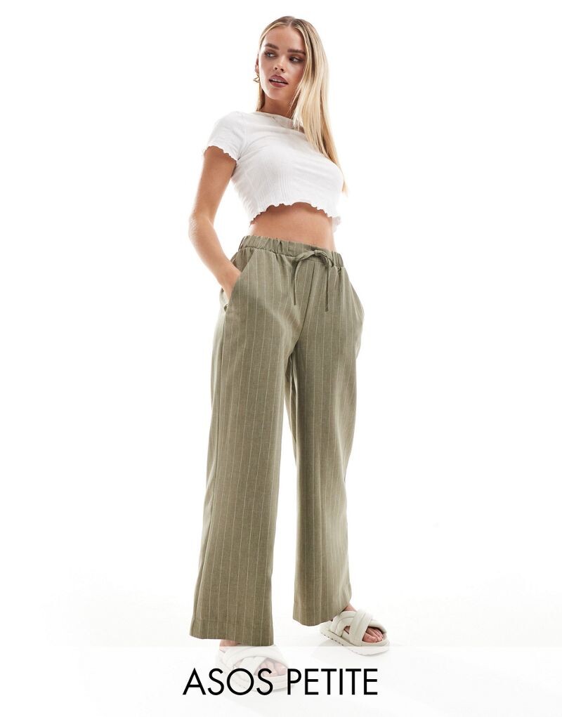 ASOS DESIGN Petite — оливково-зеленые брюки узкого кроя в рубчик без застежки
ASOS DESIGN Petite — оливково-зеленые брюки узкого кроя в рубчик без застежки