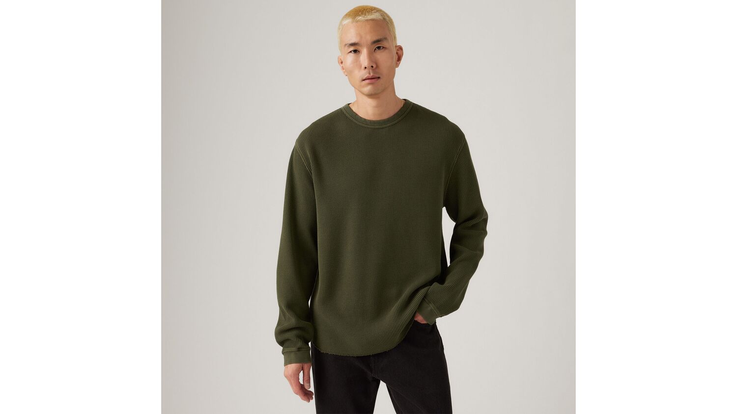 Свободная терморубашка с длинными рукавами Levi's, Garment Dye Duffel Bag - Green
Свободная терморубашка с длинными рукавами Levi's, Garment Dye Duffel Bag - Green
