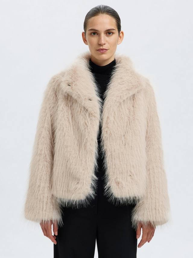 Бреа куртка с длинными рукавами и воротником Selected
Бреа куртка с длинными рукавами и воротником Selected